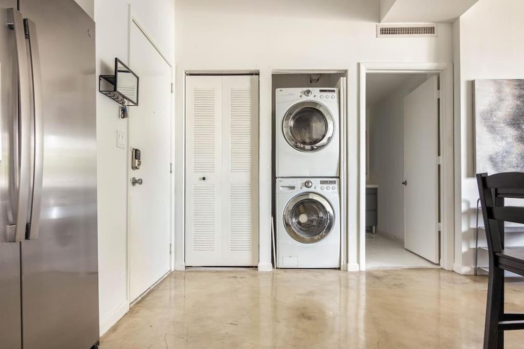 1Br Loft In Downtown With Bay View And Workspace Miami Kültér fotó